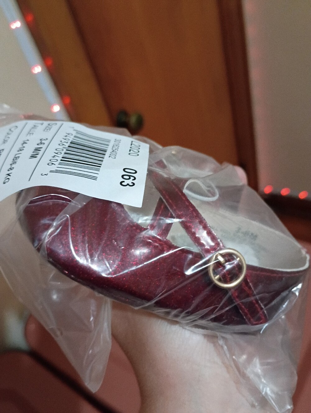 NWT GIRLS PLACE SIZE 3-6 MONTHS RED SHOES